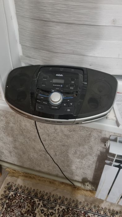 Магнитофон продаю