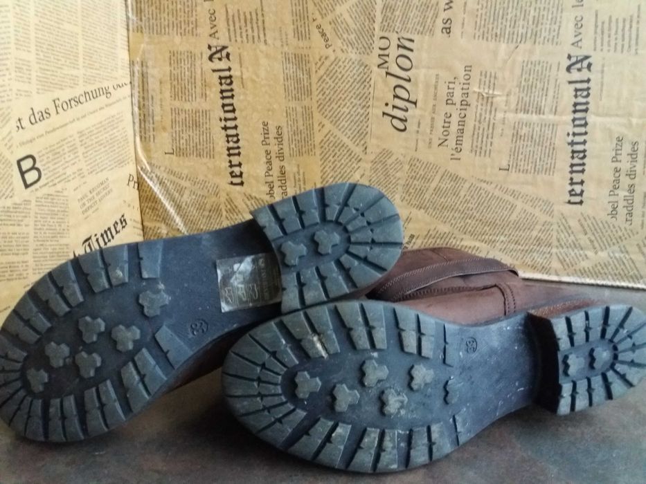 дамски ботуши,зимни обувки,боти,кубинки номер39