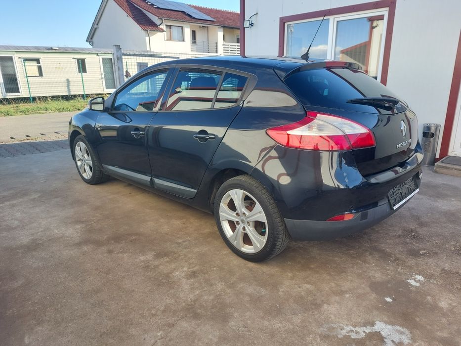 Renault Megane 3 ! 3699 euro ! an 2009 ! Euro 5 ! Aer conditionat