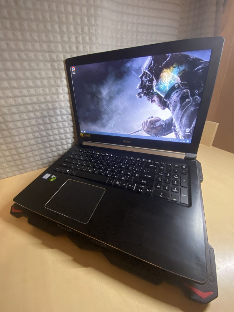 Мощный игровой ноутбук Acer Aspire 7