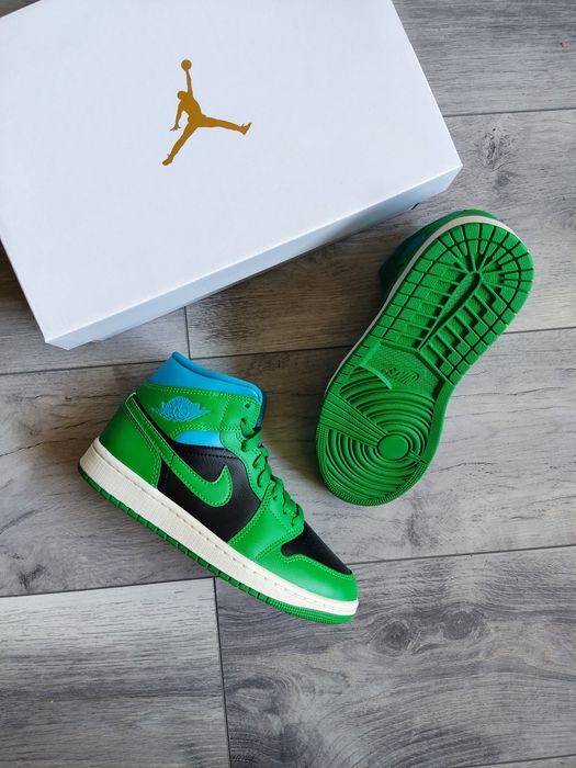 Air Jordan 1 mid Lucky Green