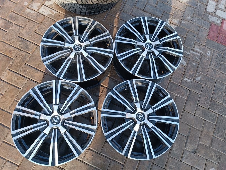 Диски в комплекте