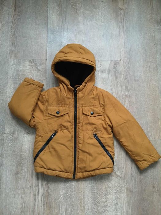 Geaca baietel marimea 110-116