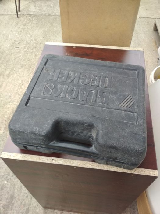 Винтоверт Black& Decker