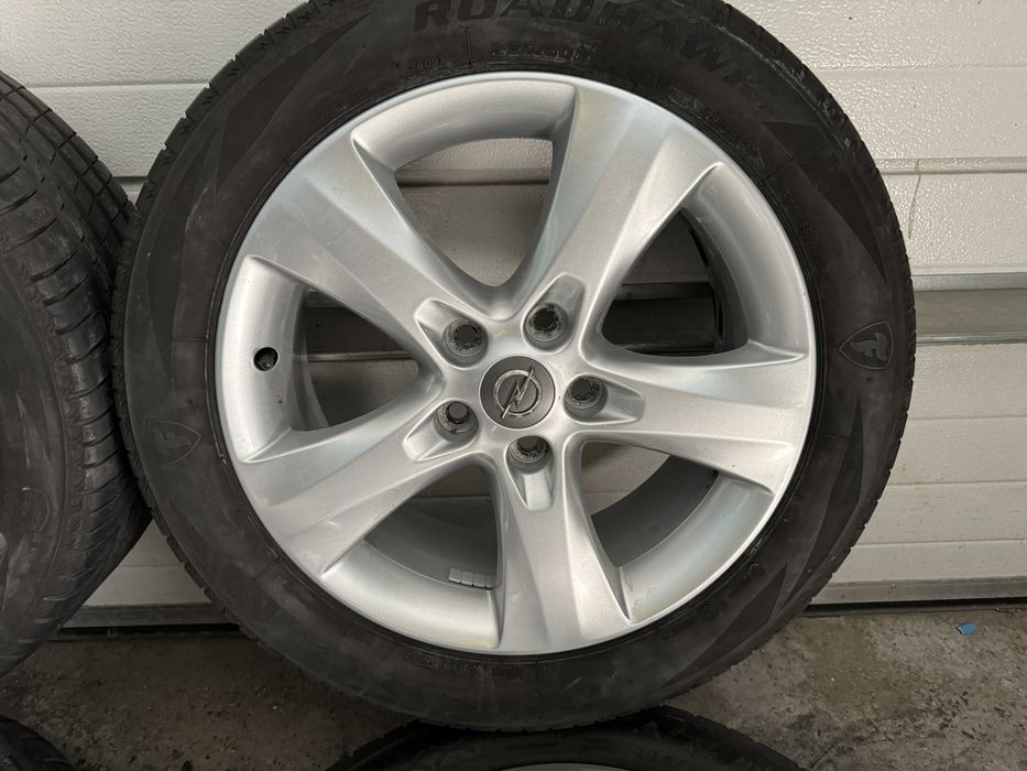 Jante Originale Opel Astra J R17 echipate vara 5x115 la prezoane