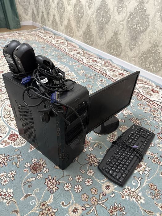 Компютер состоение оте жаксы кобинетте турған комп