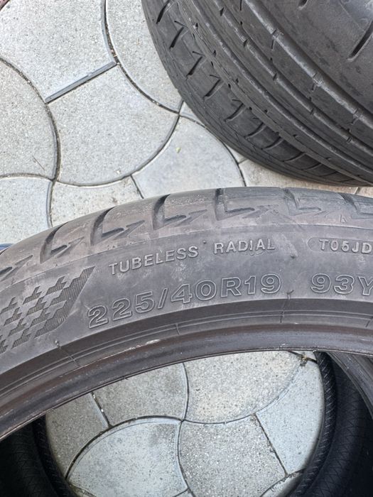 Anvelope Vara  225/40/R19