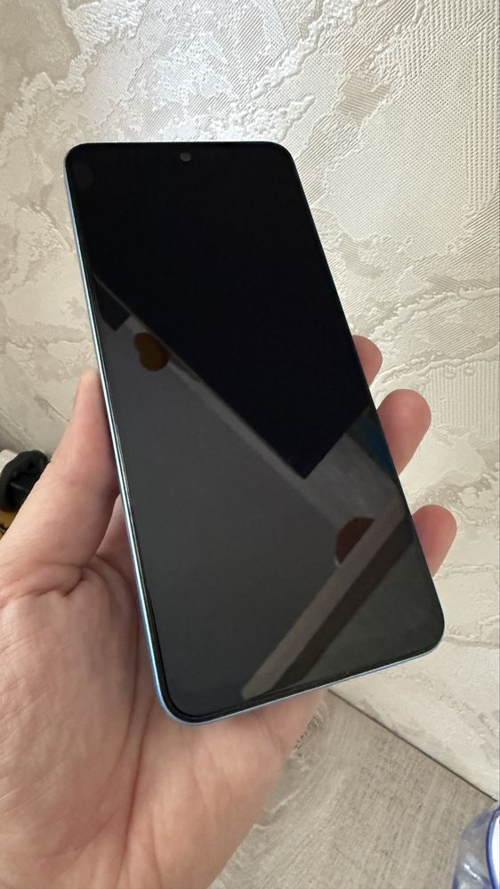 Смартфон Redmi note 12