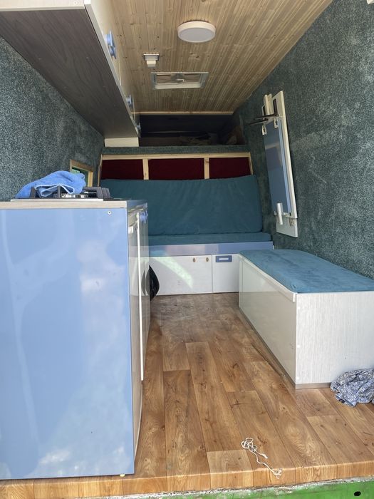 Camper van Ford Transit – 6 locuri