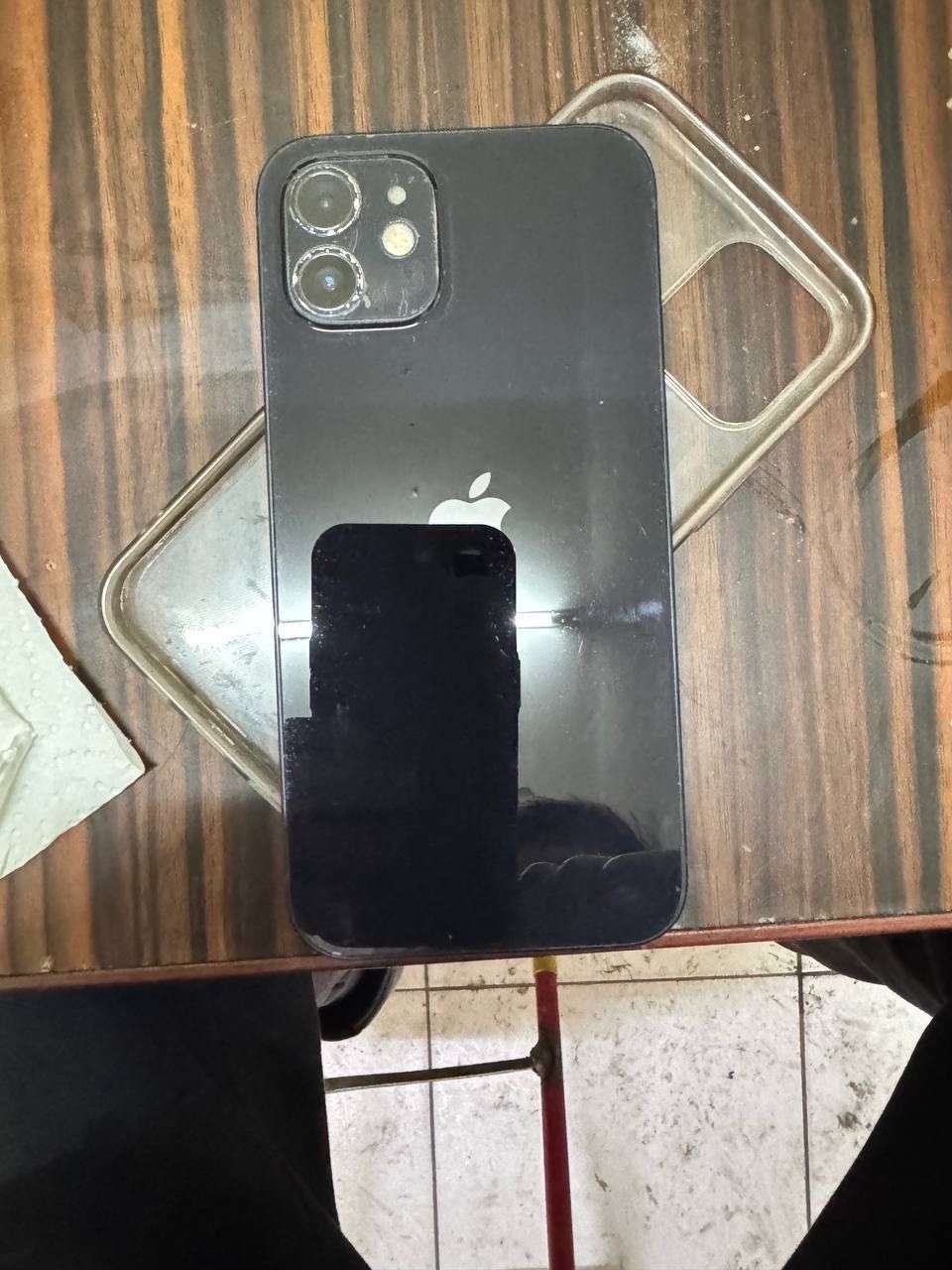 iPhone 12 холати яхши
