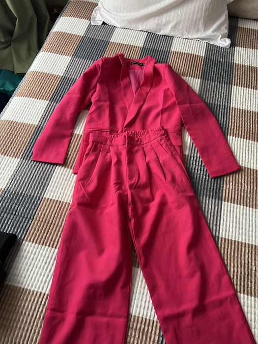 Продам Брючный костюм