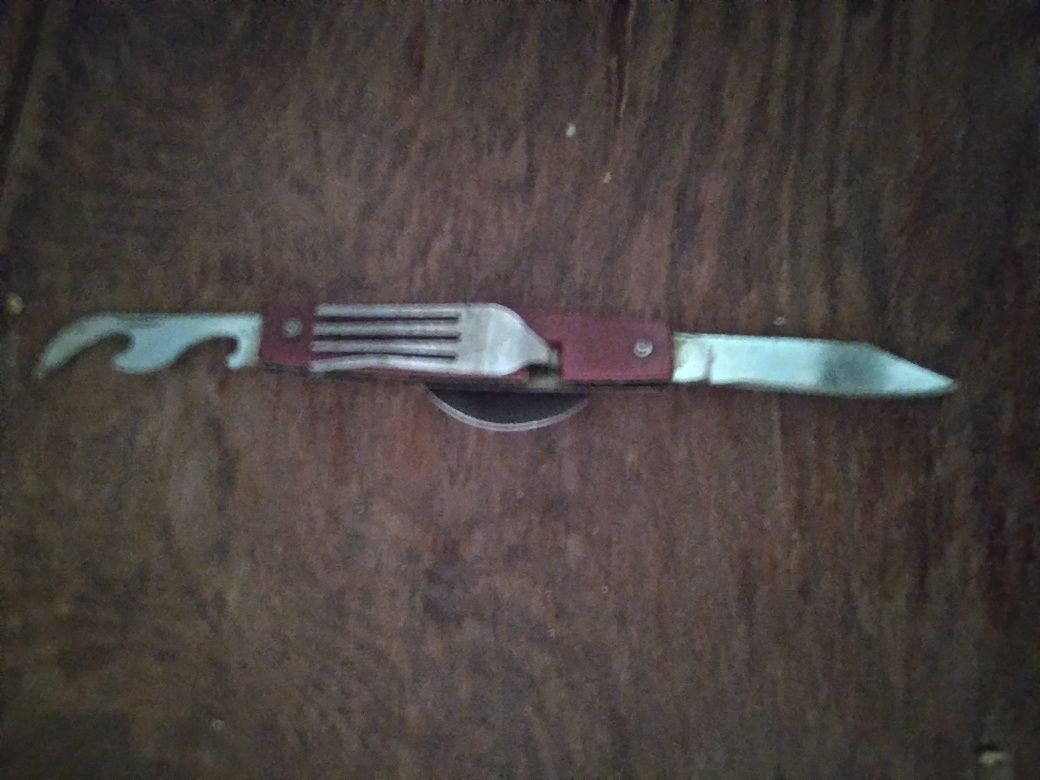 Нож-кладшок для охоты рыбалки продам