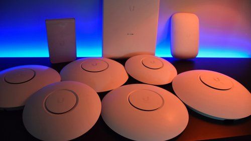 Настройка бесшовного WIFI Unifi Ubiquiti. Mikrotik , Switch , Kamera