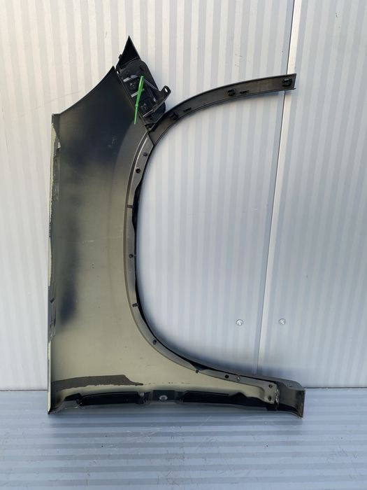 Aripa st fata vw Tiguan 5N cod de culoare LD7R 2008-2015