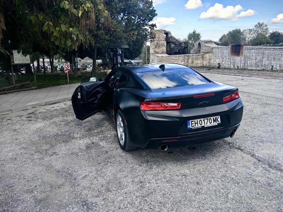 Кола chevrolet camaro