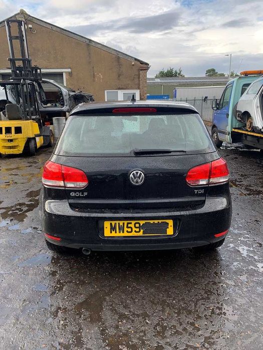 Fata completa/dezmembrari VW Golf 6 1.6 TDI cod motor CAYC