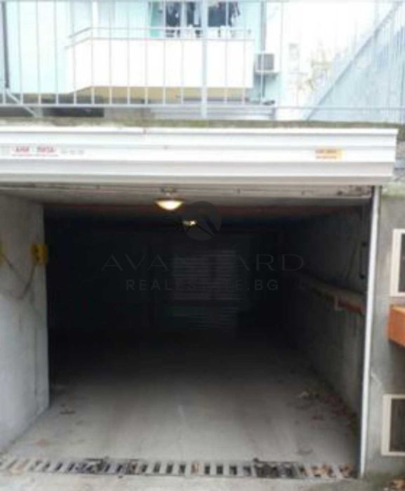 Продава се Гараж / Паркомясто в Пловдив, Кючук Париж - 24 кв.м за 1063 €/кв.м - Снимка #2