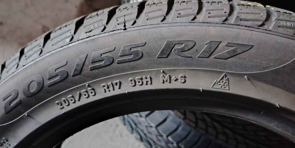 205/55r17 anvelope iarna Pirelli M+S