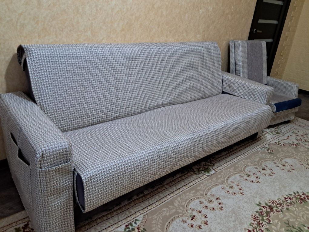 Продается диван,раскладной