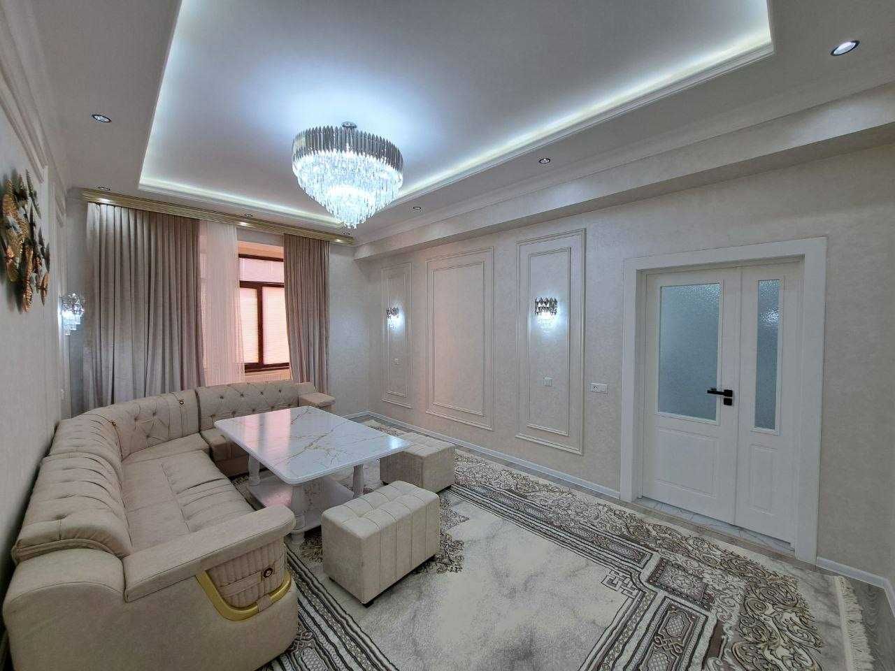 3х комнатная квартира на 5 этаже 91кв/м, в Самарканде