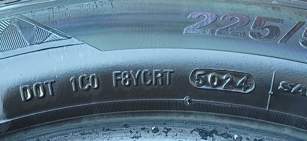 всесезонни гуми KUMHO 225/50/ZR16 96W/ DOT 50 24