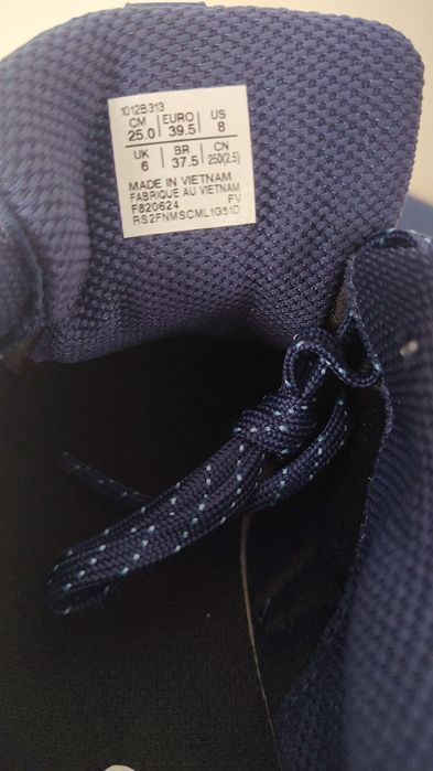 Маратонки Asics 39.5