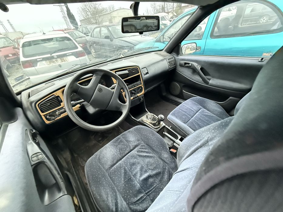 Volkswagen Passat 1.8 90hp на части