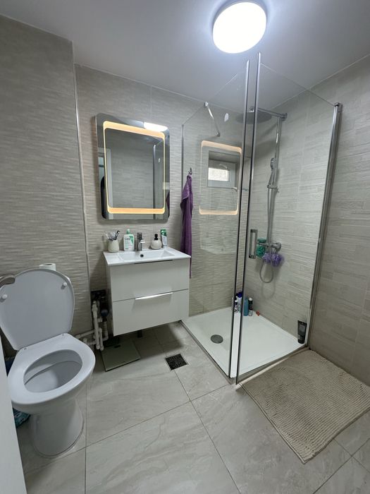 De vanzare aparament 2 camere Medgidia