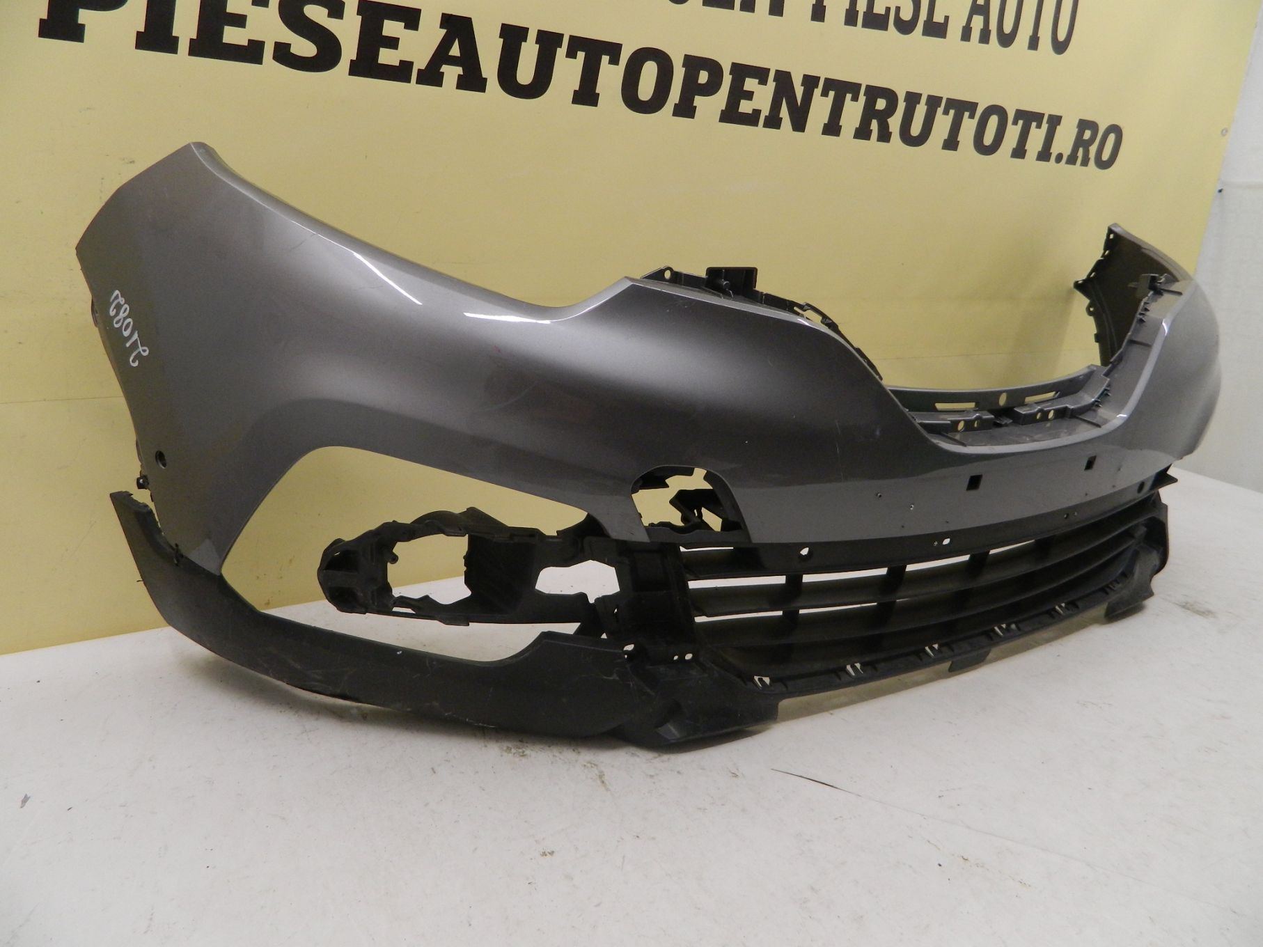 Bara fata Renault Captur facelift, 2016, 2017, 2018, 2019, 620269604R.