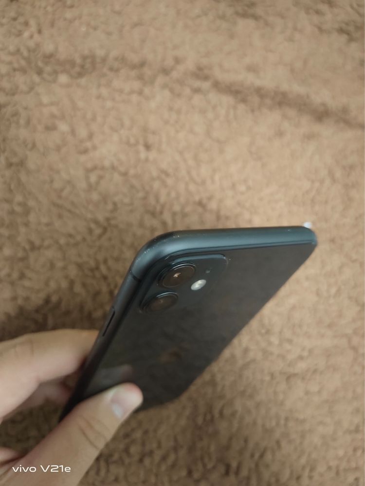 Iphone 11, идеальном состояний