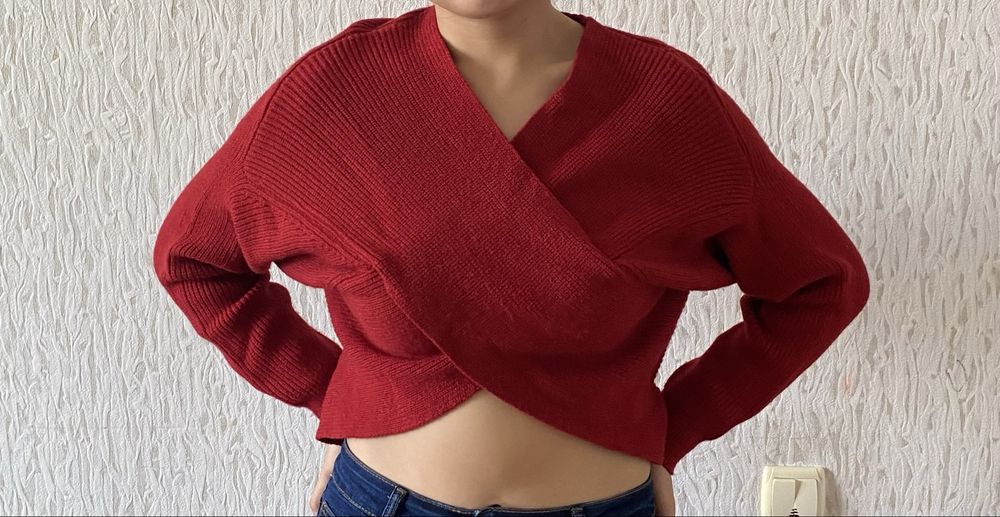 Продам кофту классная