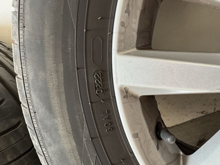 Гуми с джанти 215 60 16 Passat B8 5x112 et 41