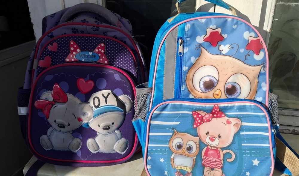 Отдам бесплатно рюкзаки