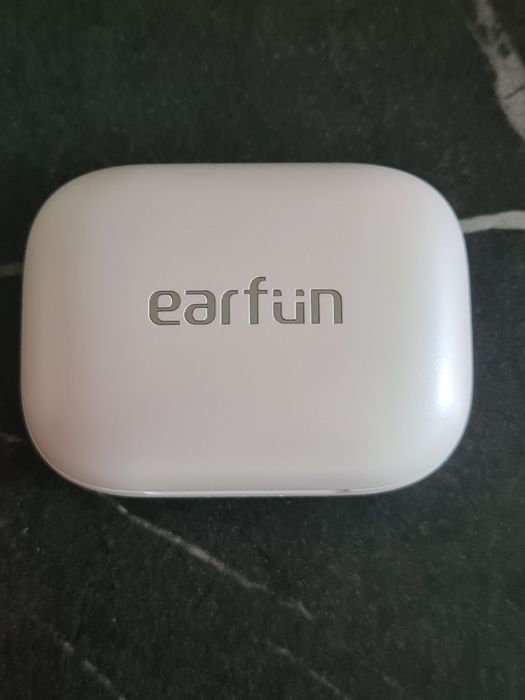Casti wireless  earfun