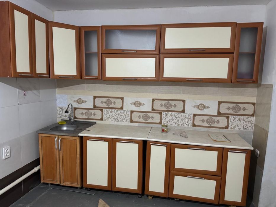Продается кухонный гарнитур