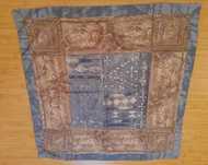 Batic din matase artificiala, stare excelenta 88 cm x 88 cm