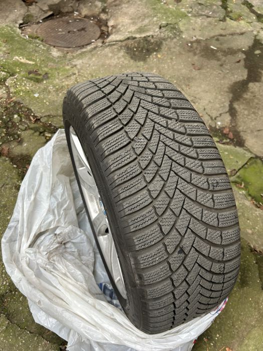 Anunt – Jante BMW 17” originale cu anvelope iarna incluse bonus