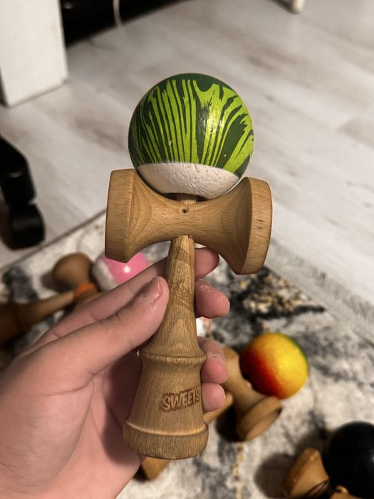 Vand/schimb kendame Sweets/krom