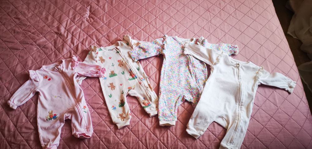 Бебешки ромпъри за момиченце