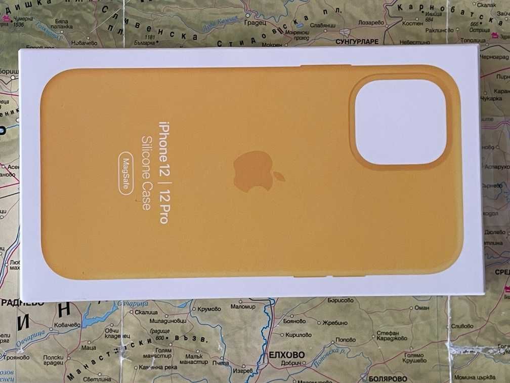Огигинални силиконови калъфи Apple за iPhone 12 и 12Pro
