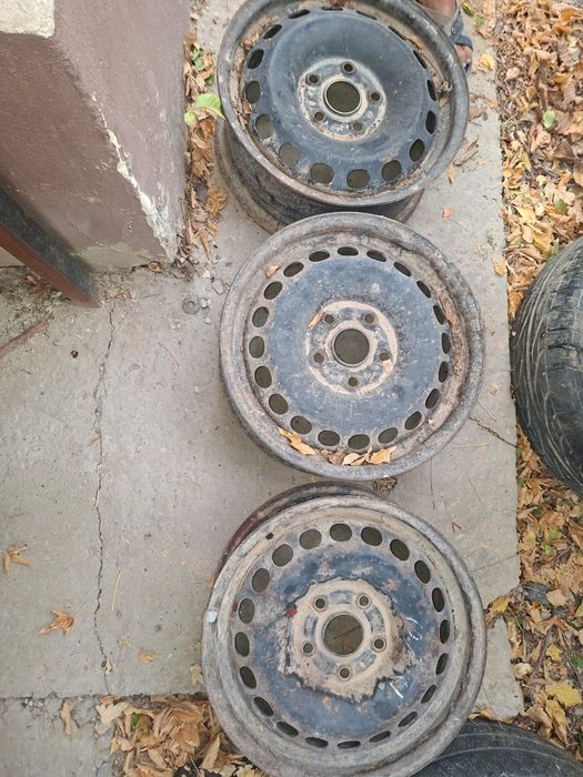 Продам диски от Ауди С4