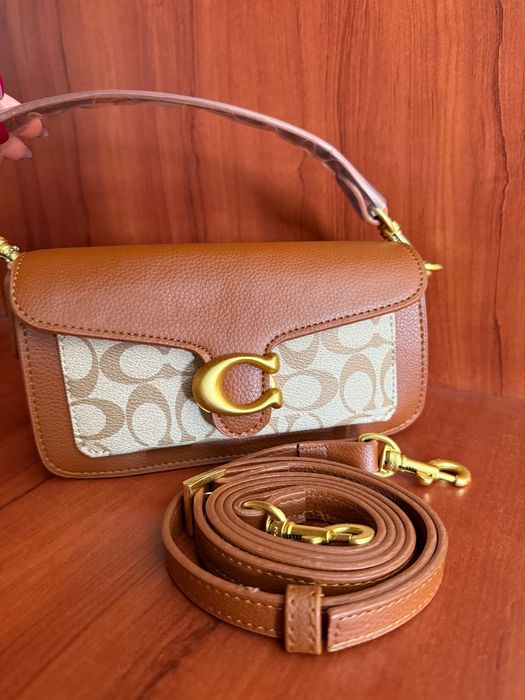 Дамска чанта Coach