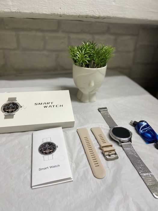 Elegance – интелигентен дамски часовник с Bluetooth и известия