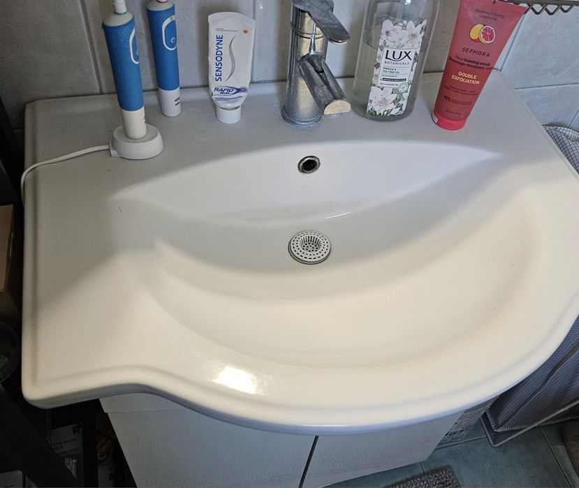 Set mobila de baie+ Lavoar+Baterie+ Oglinda