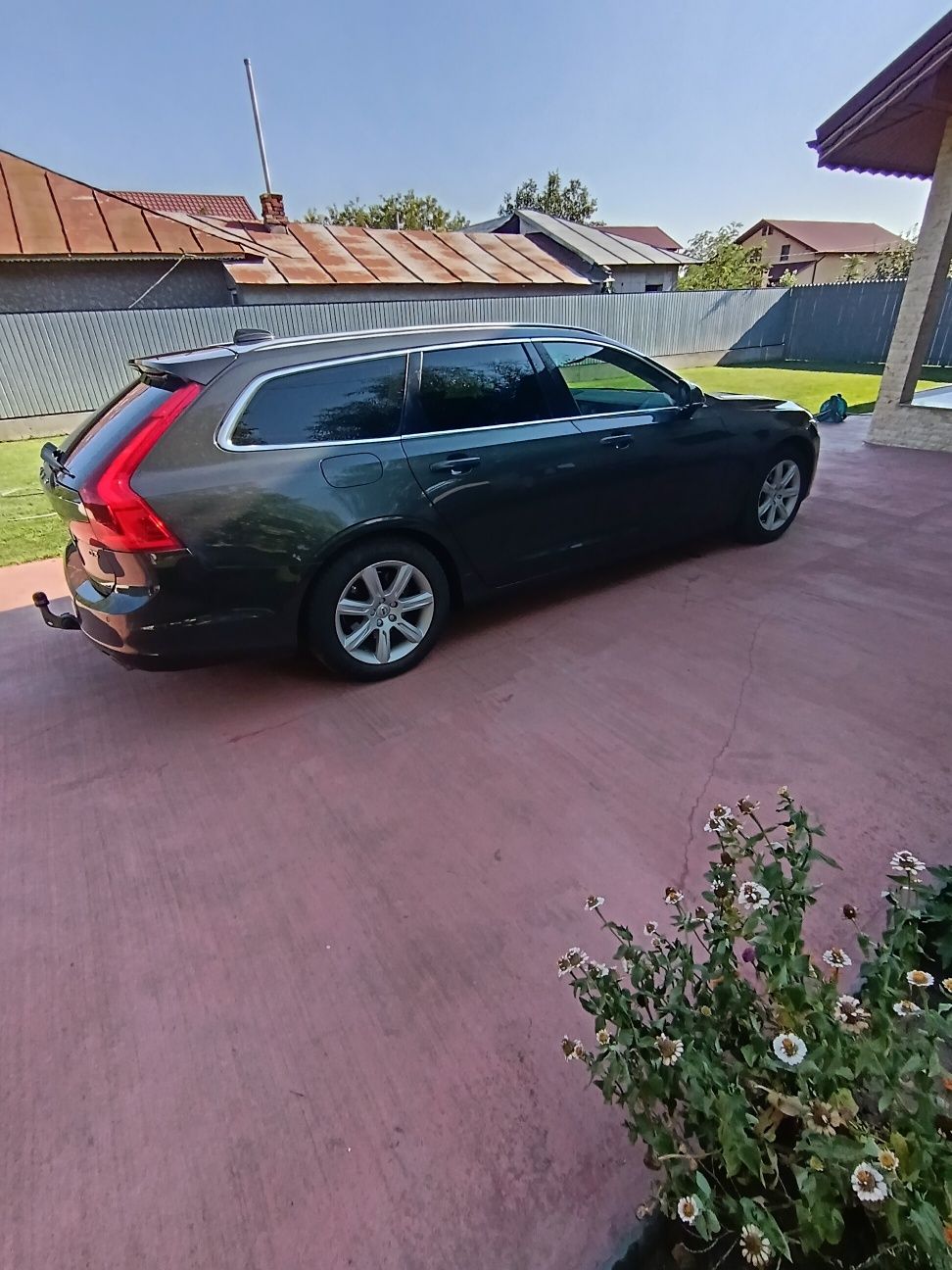 Volvo v 90 an 2018