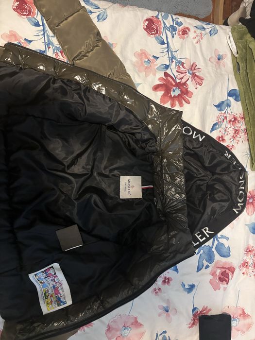 Яке moncler за 7г.