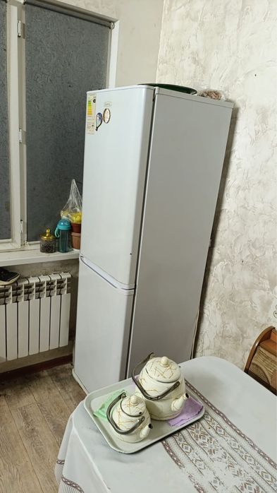 Холодильник Бирюса