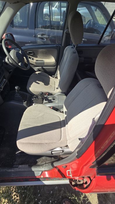 Suzuki grand vitara 2.5i на части