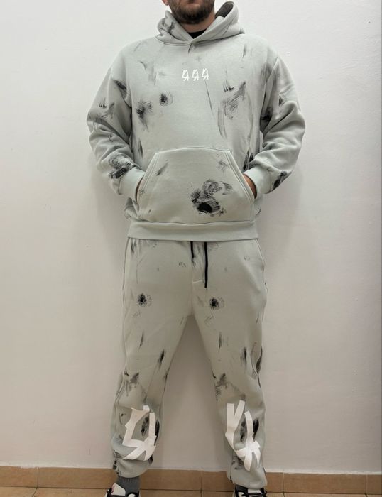 Мъжки Компелкт 444