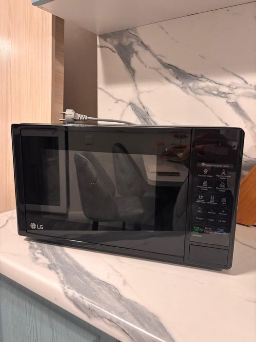 Микроволновка LG